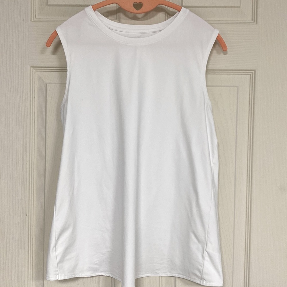 Athleta White Top size Small